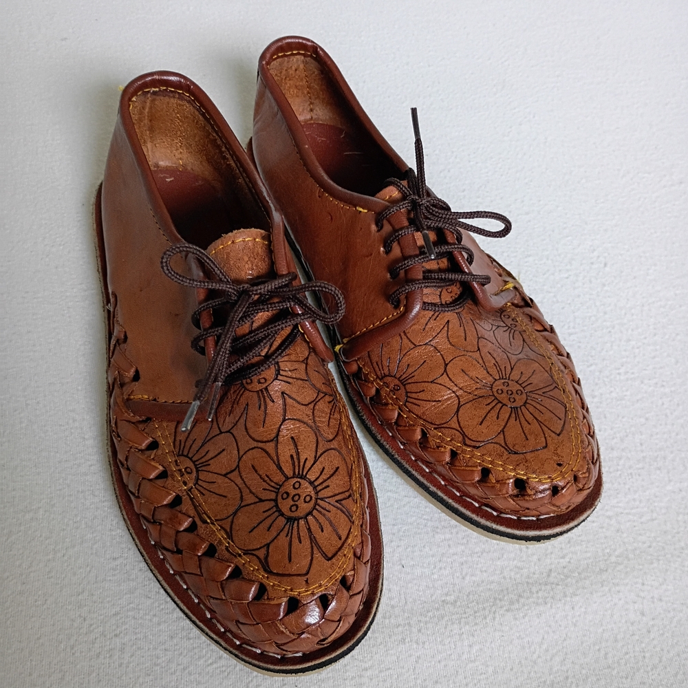 Floral Brown Leather Mexican Huaraches Shoes Approx. Sz 6 Women / 4.5kid
